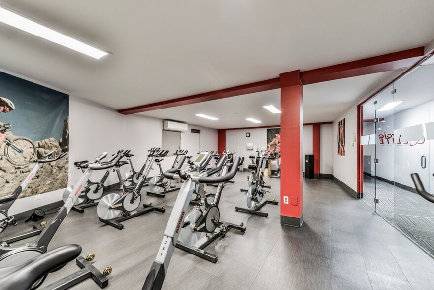 533 Boul De Périgny, Chambly, QC à vendre - Photo intérieure - Image 2 de 11