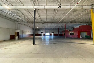 1003 Rue Principale, Wickham, QC for lease Interior Photo- Image 2 of 3