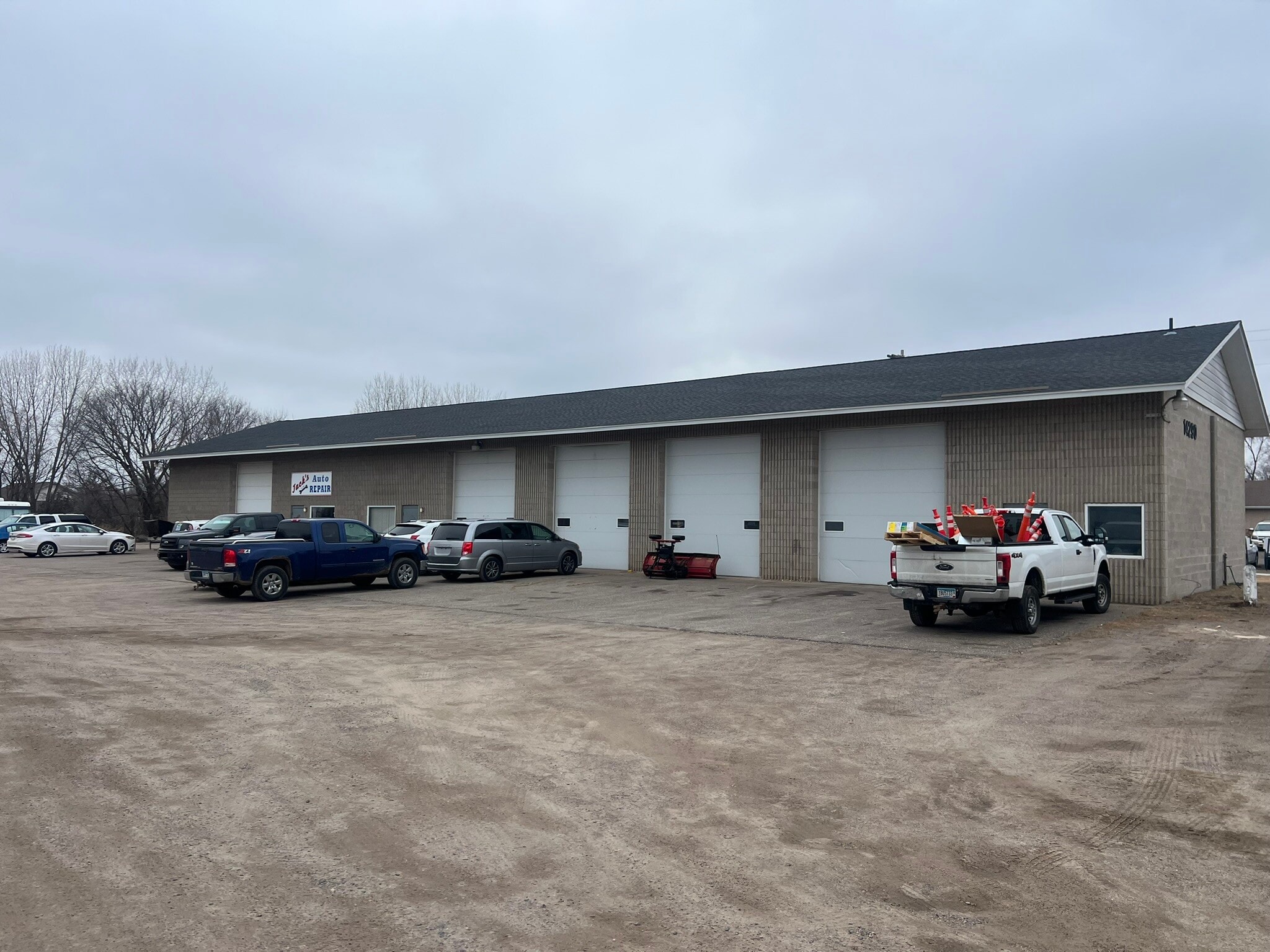 14290 NW Sunfish Lake Blvd, Ramsey, MN for lease Primary Photo- Image 1 of 4