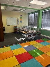 14000 Thunderbolt Pl, Chantilly, VA for lease Interior Photo- Image 2 of 3