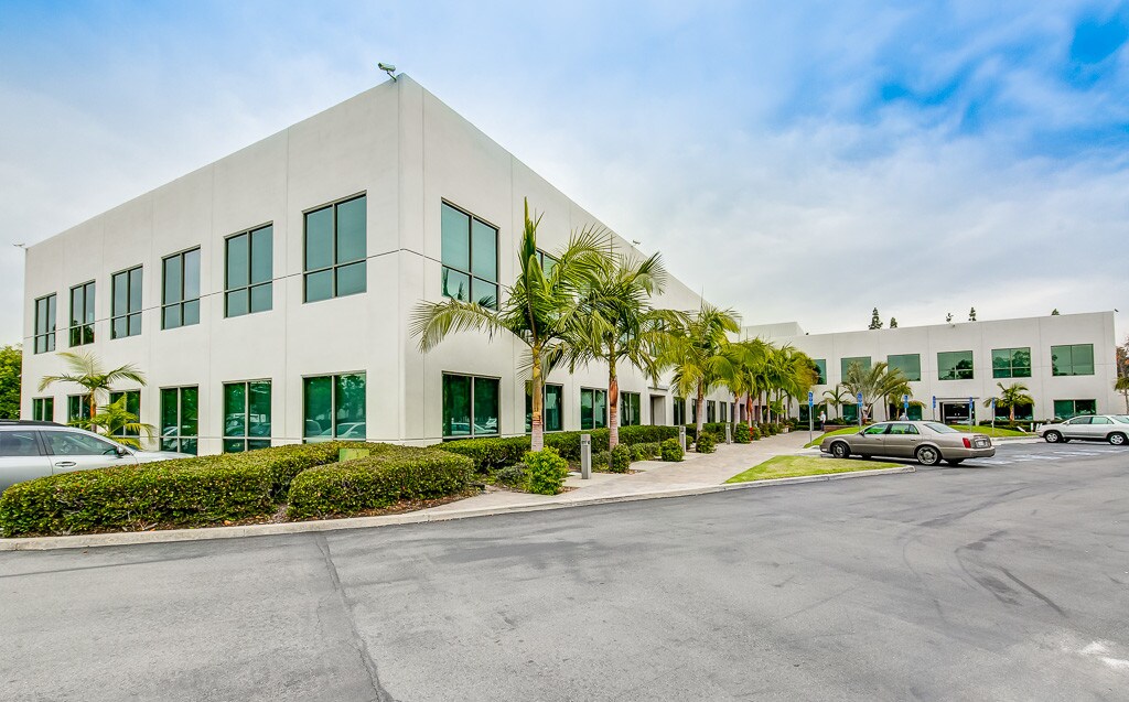 3525 Hyland Ave, Costa Mesa, CA for lease Primary Photo- Image 1 of 18