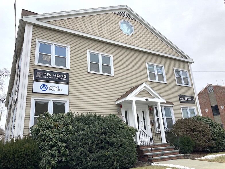 46 Austin St, Newton, MA for lease - Building Photo - Image 1 of 1