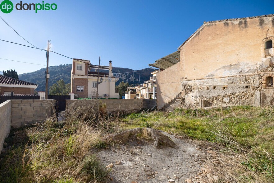 Ordesa Lan, 13, Granada, Granada à vendre - Photo du bâtiment - Image 2 de 16