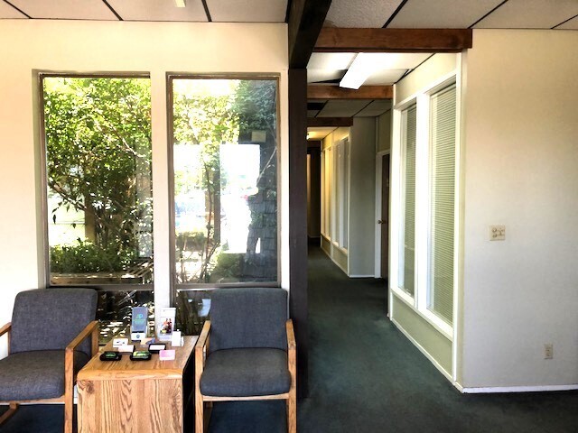 20200-20210 Redwood Rd, Castro Valley, CA for lease - Building Photo - Image 3 of 5