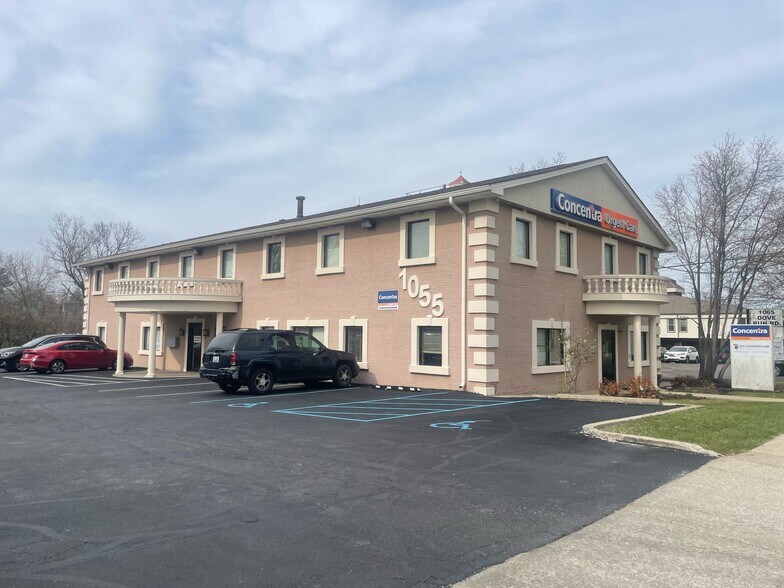 1055 Dove Run Rd, Lexington, KY à louer - Photo du bâtiment - Image 3 de 12
