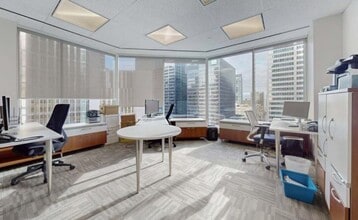 161 Bay St, Toronto, ON for lease Interior Photo- Image 1 of 3