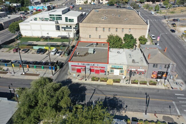 More details for 710 Red River St, Austin, TX - Retail for Sale