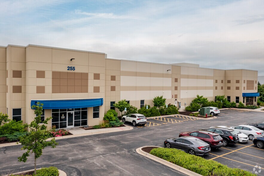 255 Madsen Dr, Bloomingdale, IL for lease - Primary Photo - Image 1 of 8