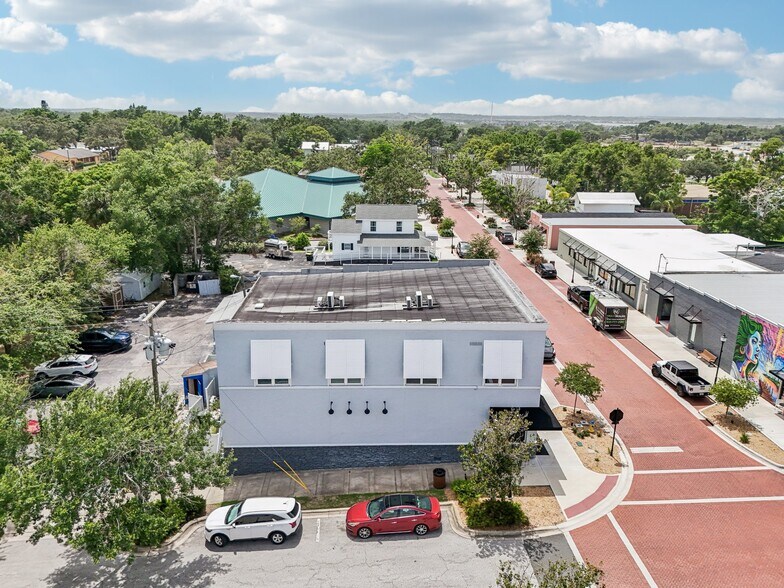 801 W Montrose St, Clermont, FL à vendre - Photo du bâtiment - Image 2 de 37