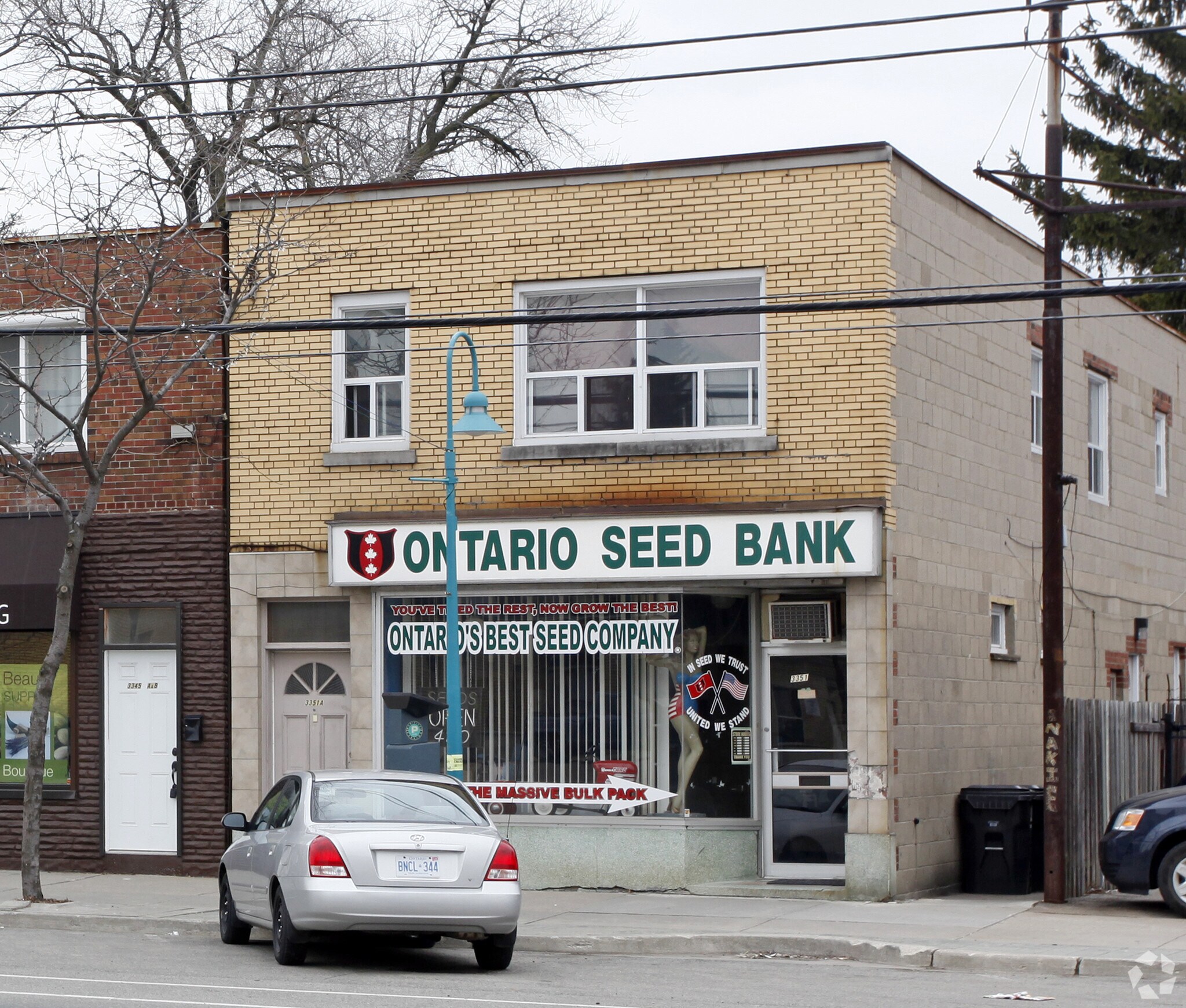 3351 Lake Shore Blvd W, Toronto, ON for sale Primary Photo- Image 1 of 1