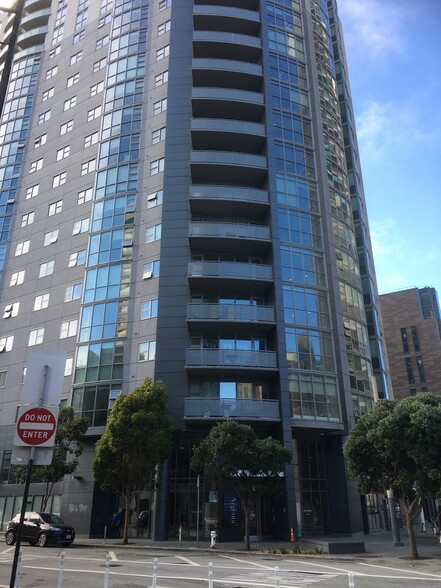 1 Polk St, San Francisco, CA for lease - Building Photo - Image 2 of 6