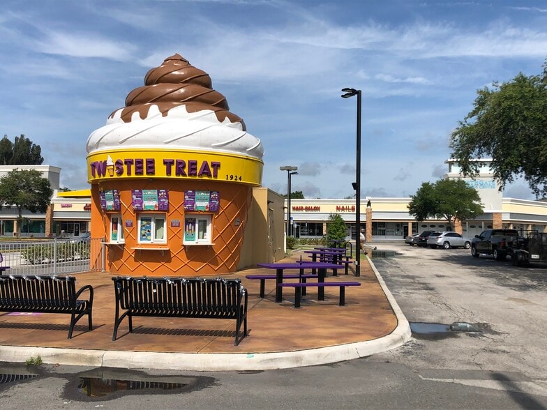 1800-1976 N Wickham Rd, Melbourne, FL for lease - Building Photo - Image 2 of 9