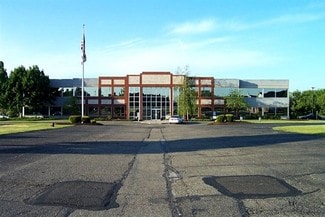 More details for 4100 Holiday Ave NW, Canton, OH - Office for Lease