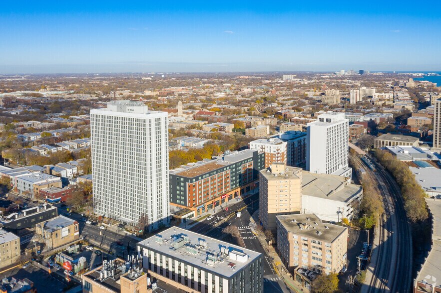6418 N Sheridan Rd, Chicago, IL à vendre - Aérien - Image 3 de 16