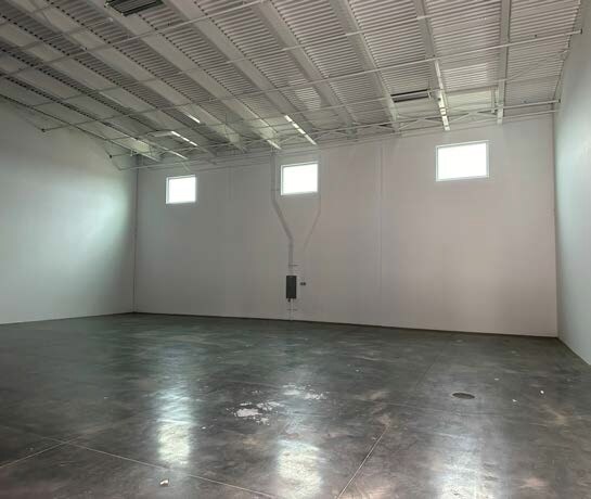 7000 Merrill Ave, Chino, CA à vendre - Photo intérieure - Image 2 de 5