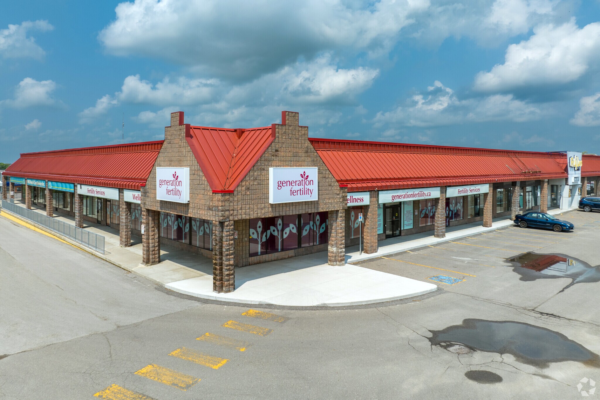 1111 Davis Dr, Newmarket, ON for lease Building Photo- Image 1 of 4