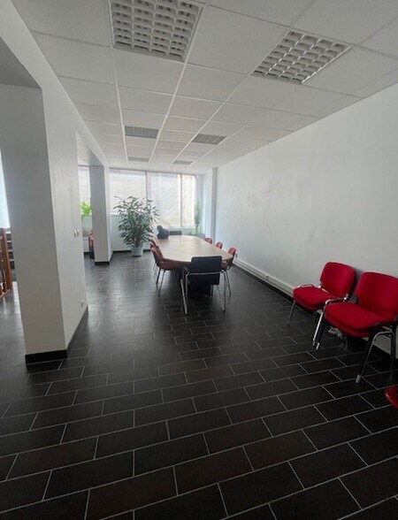 52 Rue Des Haies, Paris à vendre - Photo du bâtiment - Image 2 de 15