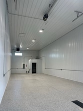 1106 S 34th St, Norfolk, NE for lease Interior Photo- Image 2 of 2