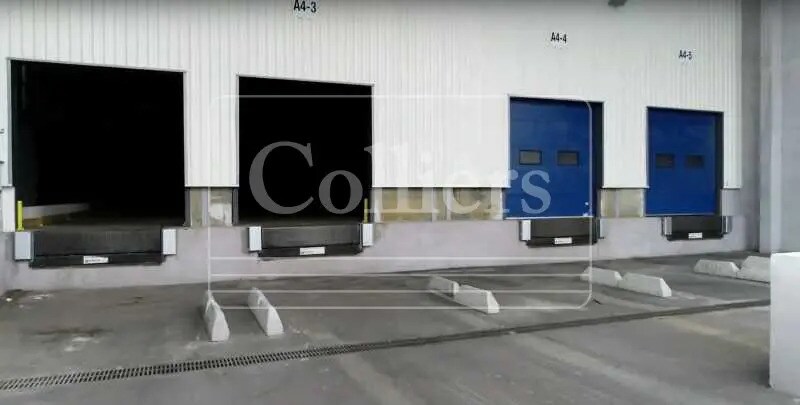 Industrial in Nîmes for lease - Building Photo - Image 3 of 5