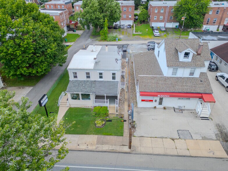 851 N Providence Rd, Media, PA à vendre - Photo du bâtiment - Image 2 de 34