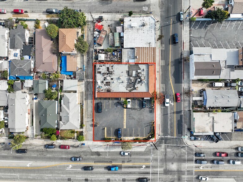 710 N Eastern Ave, East Los Angeles, CA à louer - Photo du bâtiment - Image 3 de 5