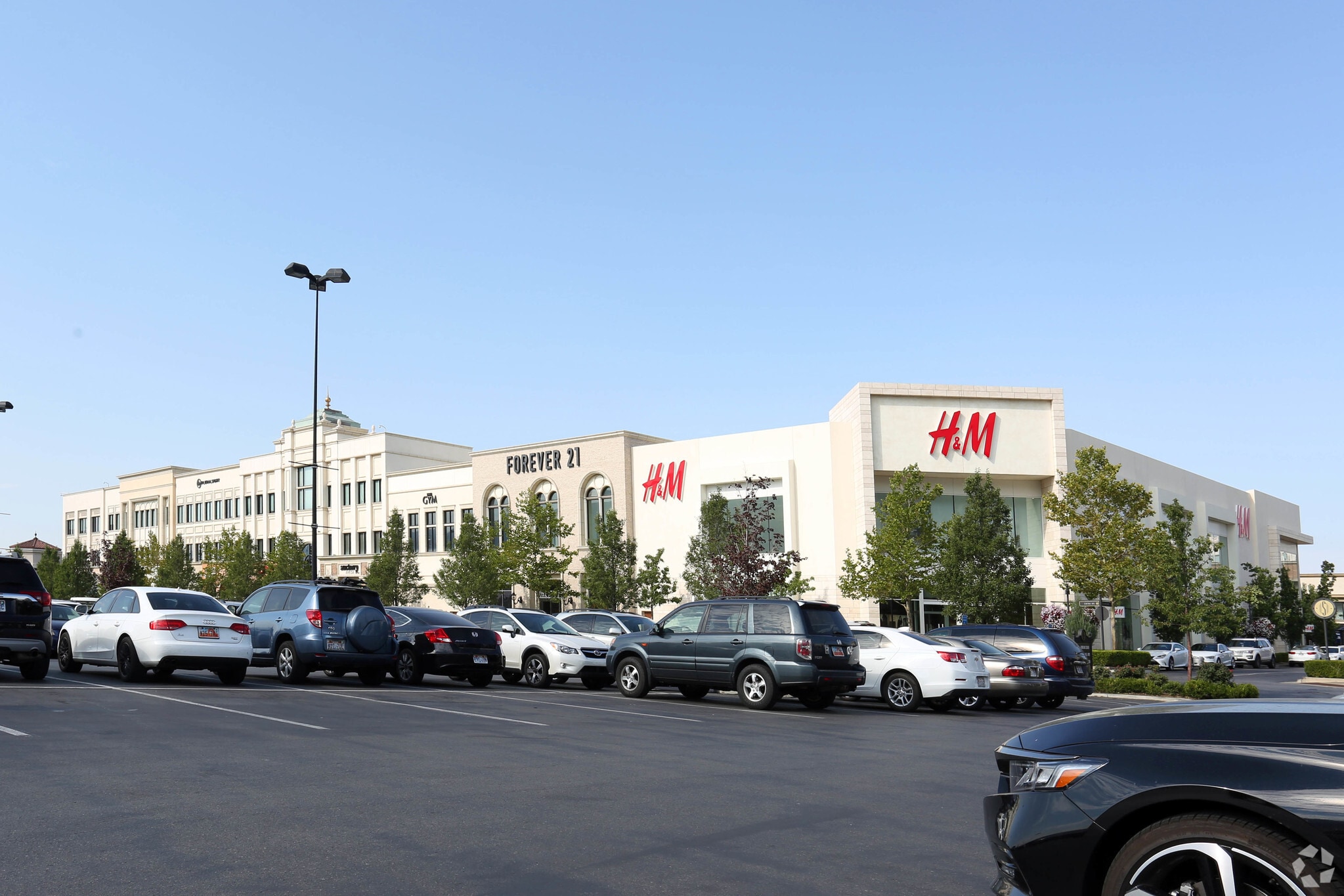 172 N East Promontory, Farmington, UT for lease Primary Photo- Image 1 of 16