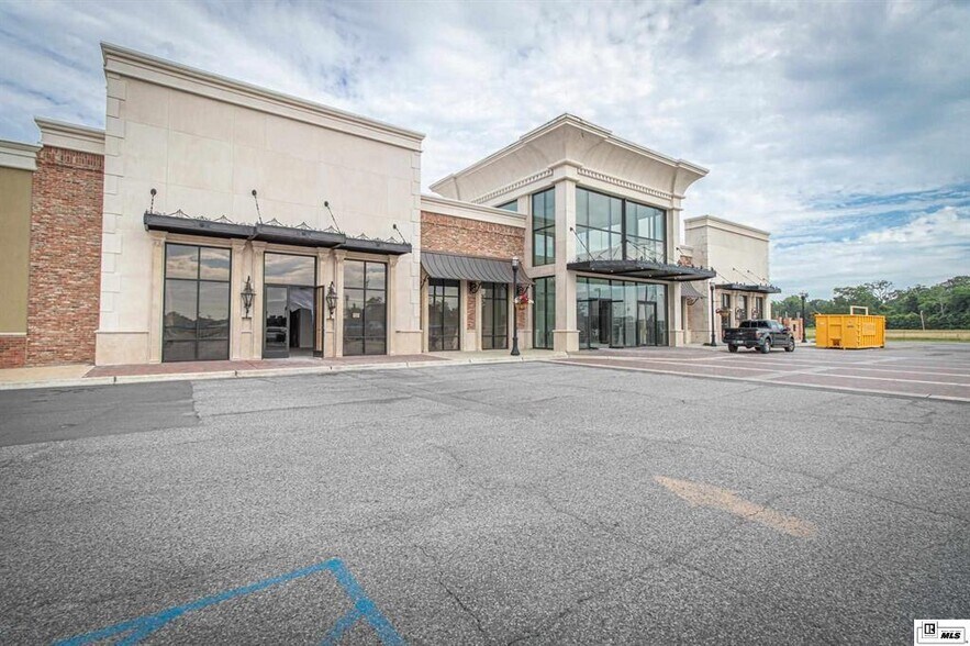 1201 Lamy Ln, Monroe, LA à louer - Photo du bâtiment - Image 2 de 3