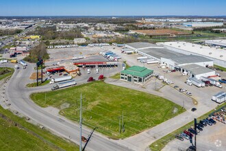 135 Industrial Blvd, La Vergne, TN - AÉRIEN Vue de la carte