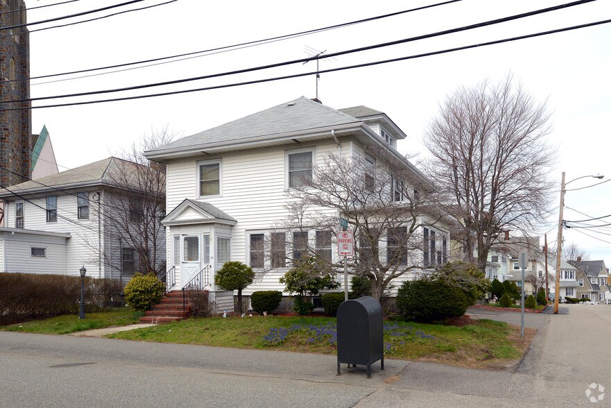 28 Spear St, Quincy, MA à louer - Photo du bâtiment - Image 1 de 4