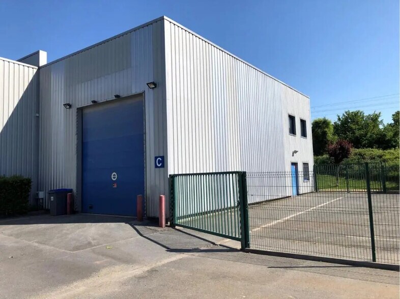 Flex dans Argenteuil à louer - Photo du bâtiment - Image 3 de 7