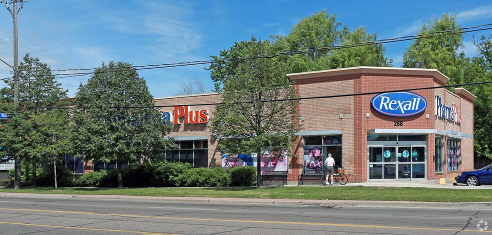 288 Sheppard Ave E, Toronto, ON for sale - Building Photo - Image 3 of 4