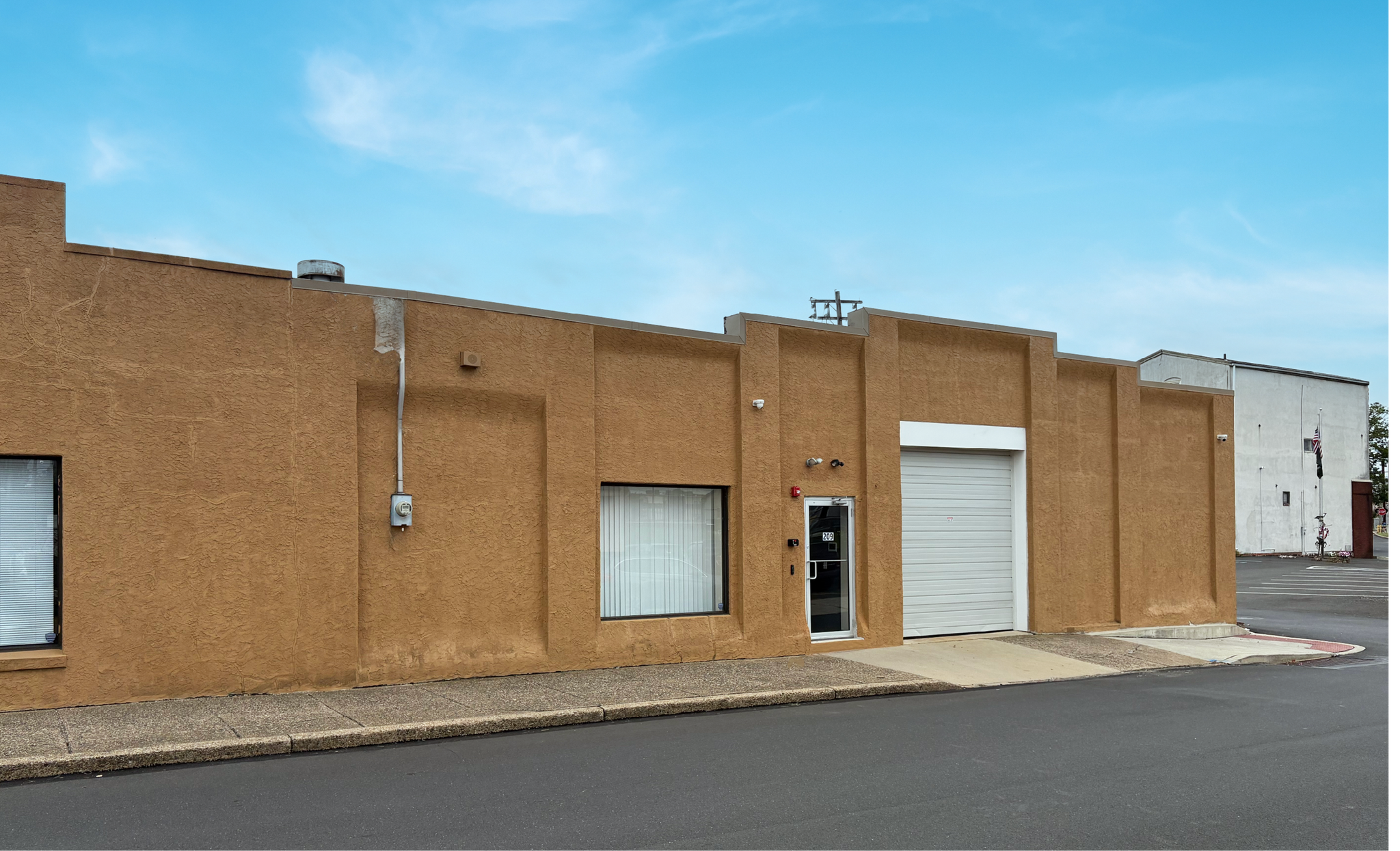 209 Walnut St, Lansdale, PA for lease Primary Photo- Image 1 of 5