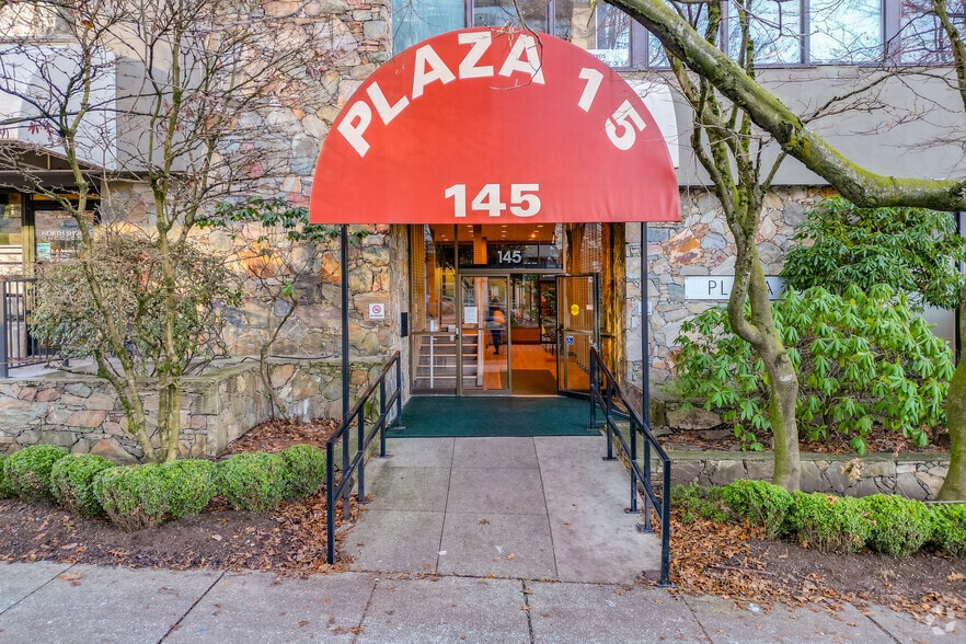 145 W 15th St, North Vancouver, BC for sale - Building Photo - Image 3 of 10