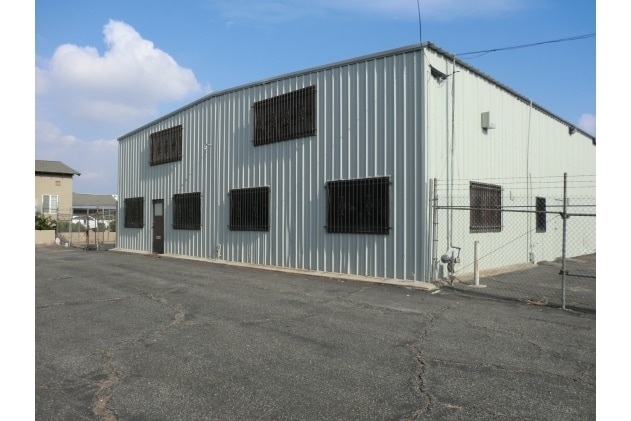 1639 S Campus Ave, Ontario, CA for lease Building Photo- Image 1 of 9