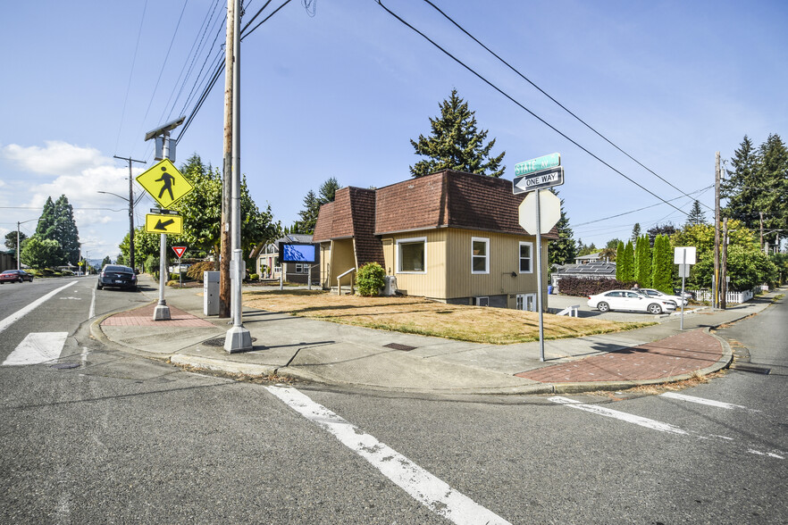 1942 State Ave NE, Olympia, WA à vendre - Photo du bâtiment - Image 1 de 1