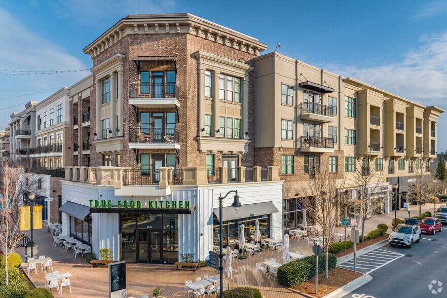 1213 Avalon Blvd, Alpharetta, GA à louer - Photo du bâtiment - Image 3 de 28