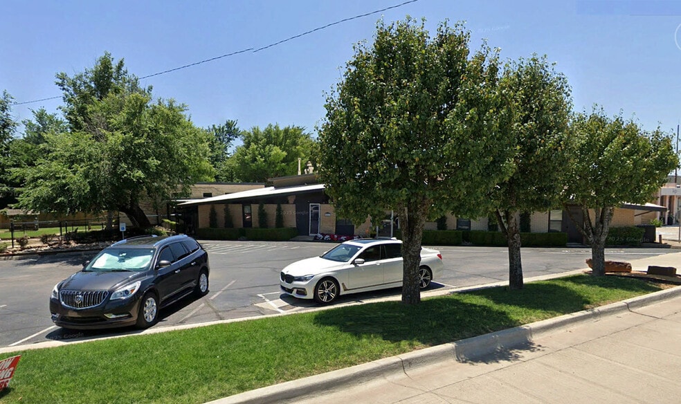 2802 Britton Rd, Oklahoma City, OK for sale - Building Photo - Image 3 of 4