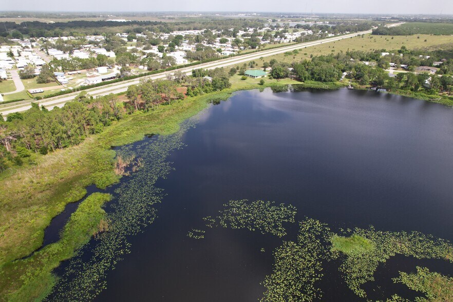 2916 Holiday Beach Dr, Avon Park, FL à vendre - Photo du bâtiment - Image 3 de 13