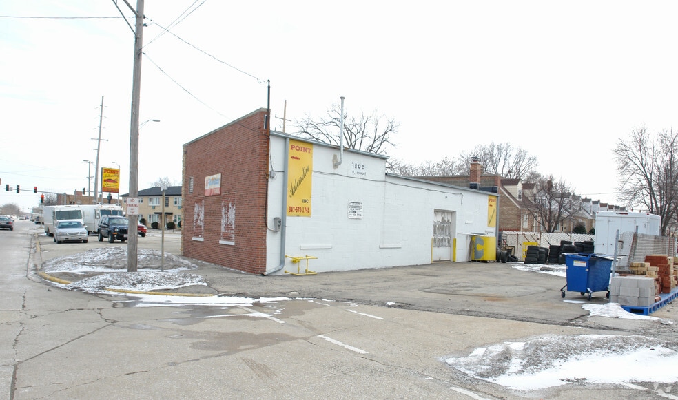 9800 W Belmont Ave, Franklin Park, IL à vendre - Photo du bâtiment - Image 2 de 13