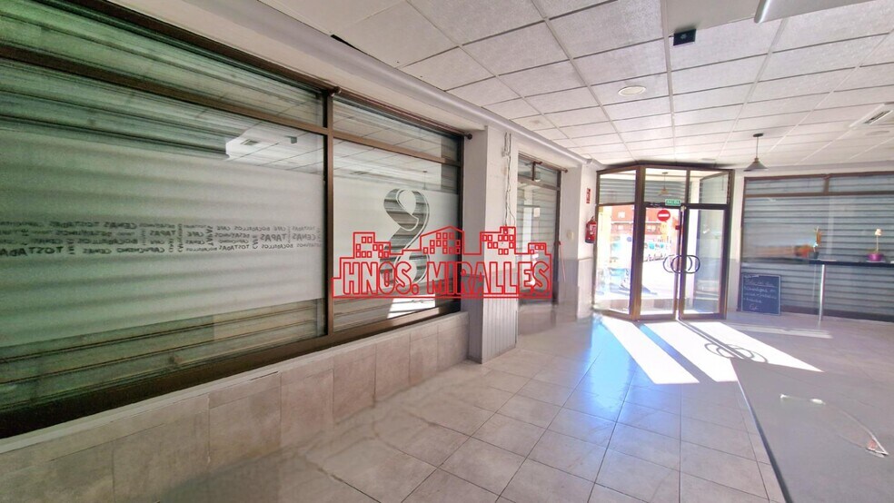 Commerce de détail dans Elche, Alicante à louer - Photo intérieure - Image 3 de 15