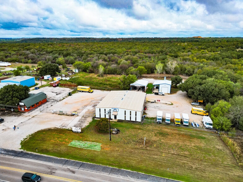51 US Highway 380, Bridgeport, TX à louer - Photo du bâtiment - Image 1 de 18