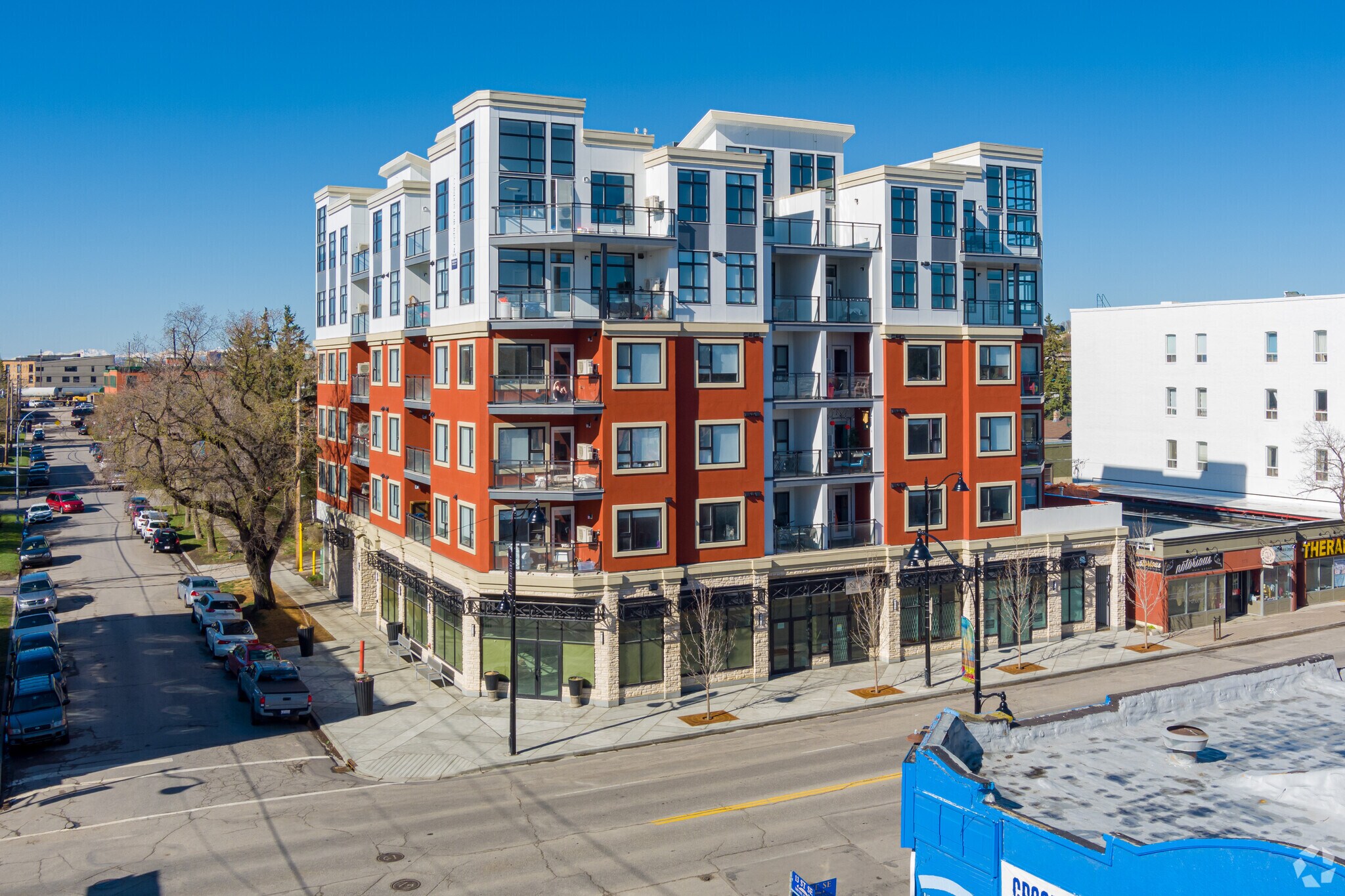 905 13 St SE, Calgary, AB for sale Building Photo- Image 1 of 1