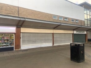 17-36 The Precinct, Blaydon On Tyne for lease Interior Photo- Image 1 of 4