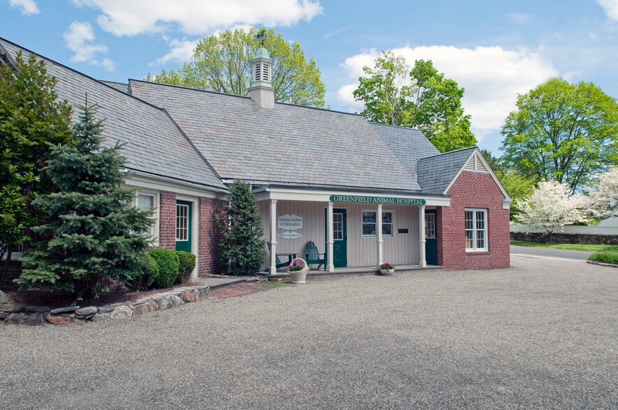 186-212 Hillside Rd, Fairfield, CT à louer - Photo du bâtiment - Image 2 de 3