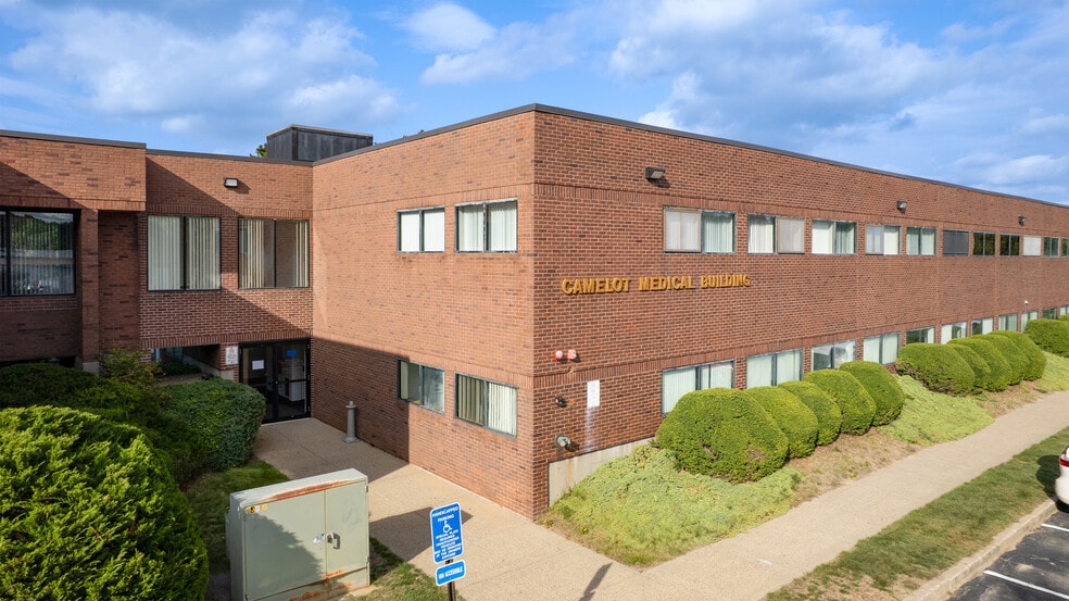 110 Long Pond Rd, Plymouth, MA for sale - Building Photo - Image 2 of 33