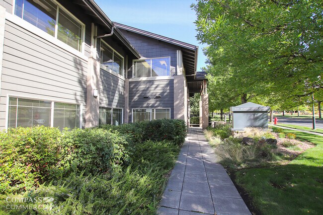 More details for 231 SW Scalehouse Loop, Bend, OR - Office for Lease