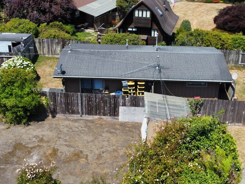 23800 N Highway 1, Fort Bragg, CA à vendre - Photo du bâtiment - Image 3 de 16