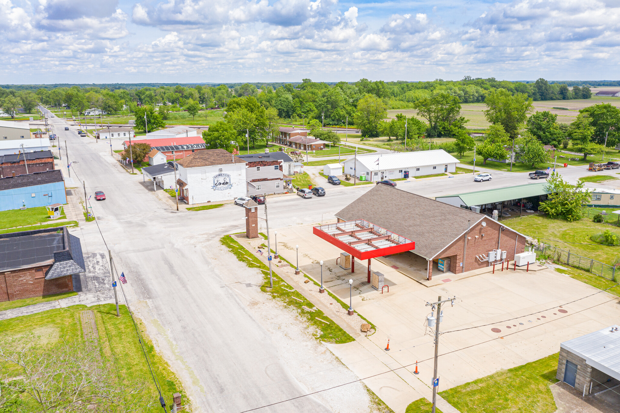 200 S Main St, Sorento, IL for sale Building Photo- Image 1 of 1