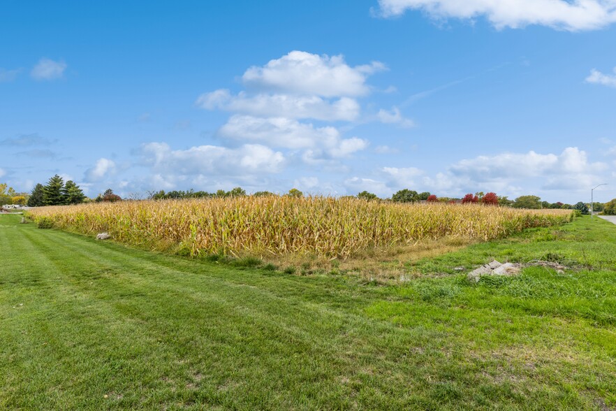 124 5th Ave SW, Altoona, IA for sale - Building Photo - Image 2 of 8