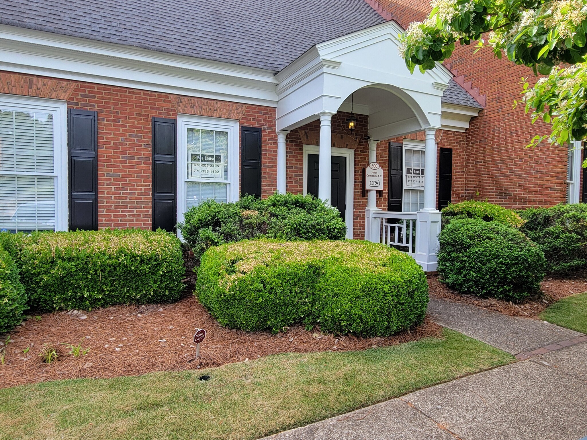 1225 Johnson Ferry Rd, Marietta, GA for lease Building Photo- Image 1 of 3